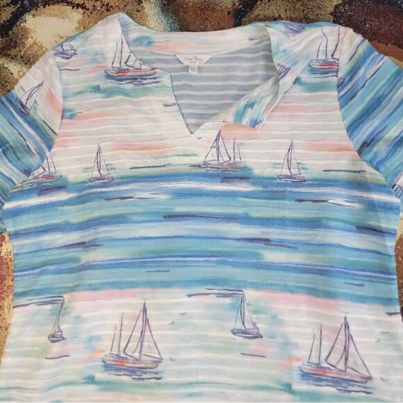 Women's Beautiful Coral Bay Sailboat Theme Pullover Petit X LARGE - Picture 5 of 16